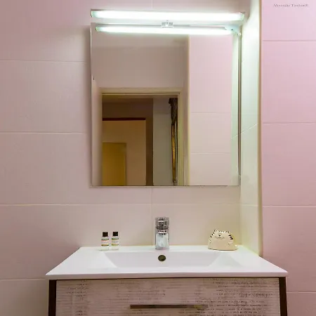 B21 - Central Downtown Apartment! Apartmán *