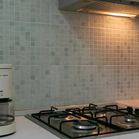 B21 - Central Downtown Apartment! Lagos